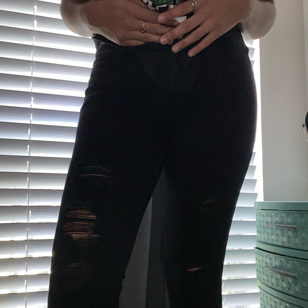 Black ripped jeans